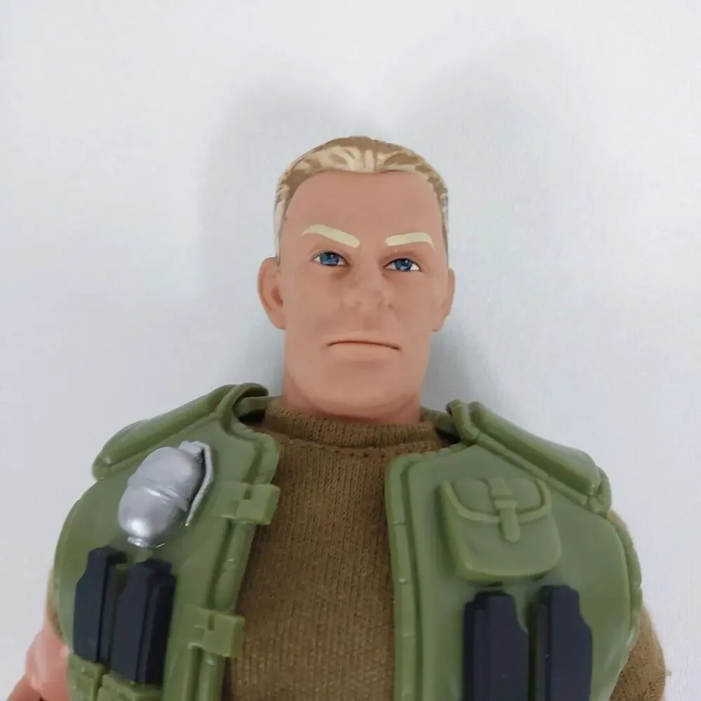 2003 Hasbro Pawtucket GI Joe 12” Talking Interactive Action Figure Accessories‎